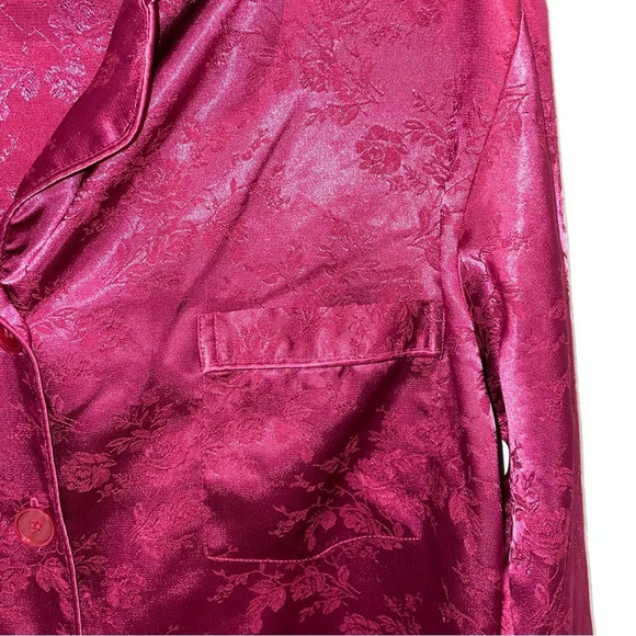 Victoria’s Secret fuchsia satin long sleeve floral button up pajama top small - Picture 5 of 10